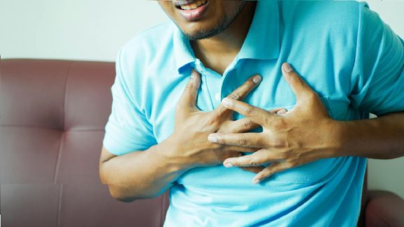 Heart Attack: మీకు తెలుసా? ఈ ఆహారాలు గుండె పోటును అడ్డుకుంటాయని? వెంటనే తెచ్చుకోండి!