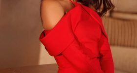 Pooja Hegde : రెడ్ డ్రెస్సులో ఘాటు మిర్చీలా పూజా స్టిల్స్..