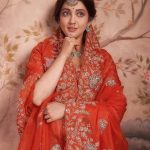 Pranitha Subhash: పెళ్లి కూతురిలా ముస్తాబైన పవన్ హీరోయిన్.. ఎంత అందంగా ఉంది మావా