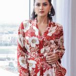 Shraddha Srinath: కిల్లింగ్ లుక్ లో శ్రద్దా శ్రీనాథ్ అదిరిపోయే స్టిల్స్..