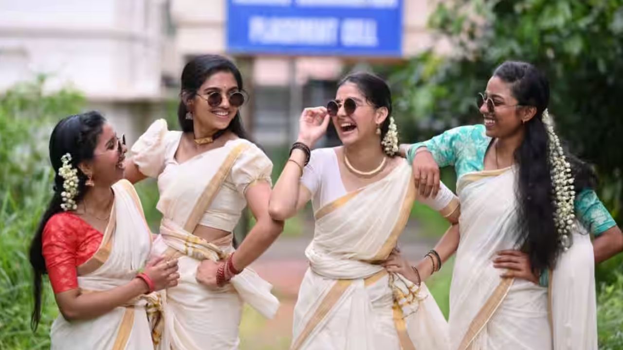 OTT Movie : కాలేజ్ లో లవ్ స్టోరీ… టీచర్, బాయ్ ఫ్రెండ్ ను పక్కనపెట్టి… మరొకరితో