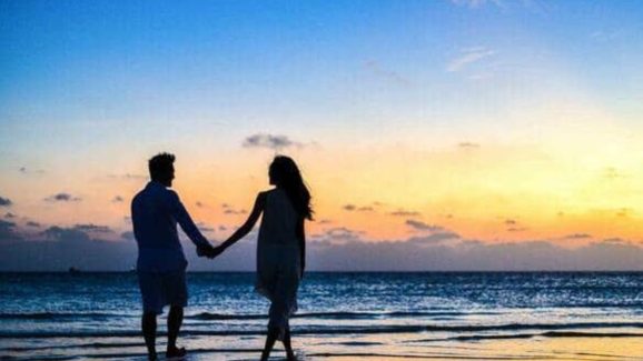 Tollywood Heroine : ఆ హీరోతో స్టార్ హీరోయిన్ ఐదేళ్లు ప్రేమాయణం.. కట్ చేస్తే..