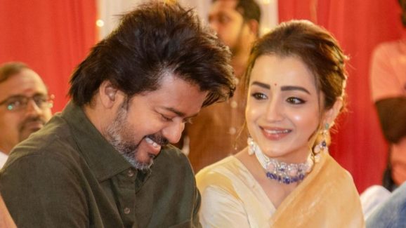 Trisha Krishnan: స్టార్ హీరోతో ఎఫైర్.. పొలిటికల్ ఎంట్రీ కోసమా.. ఎంత పెద్ద స్కెచ్.. ?