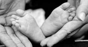 Child Death: అన్నయ్యకు టాటా చెప్తూ అనంత లోకాలకు.. హైదరాబాద్ లో ఘోర విషాదం!