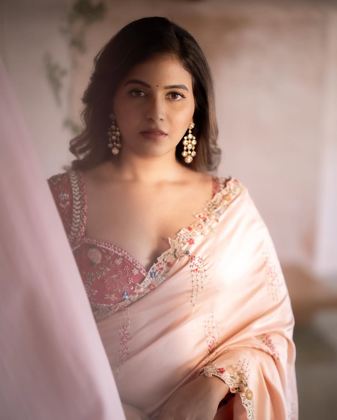 Actress Anjali Photo gallery