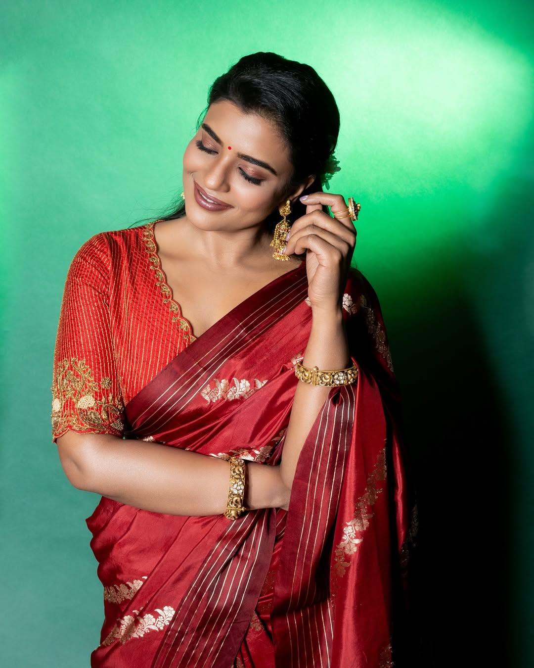 Aishwarya Rajesh Photo Gallery
