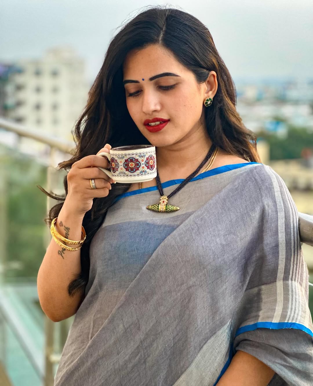Sravanthi Chokarapu Photo Gallery