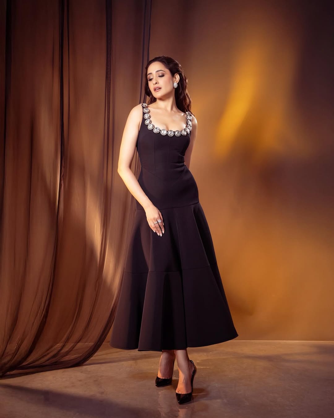 Pragya Jaiswal Photo Gallery
