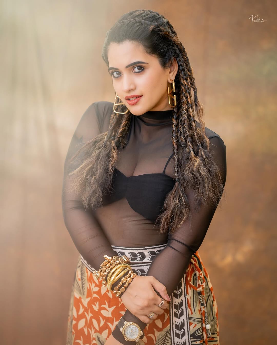 Sravanthi Chokarapu Photo Gallery