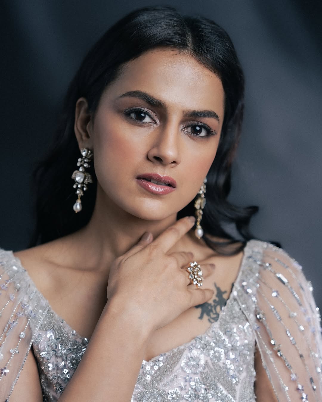 Actress Shraddha Srinath Photo gallery