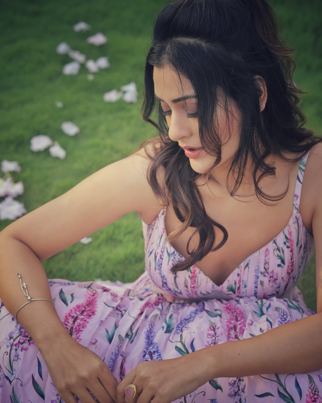 Paayal Rajput Photo Gallery