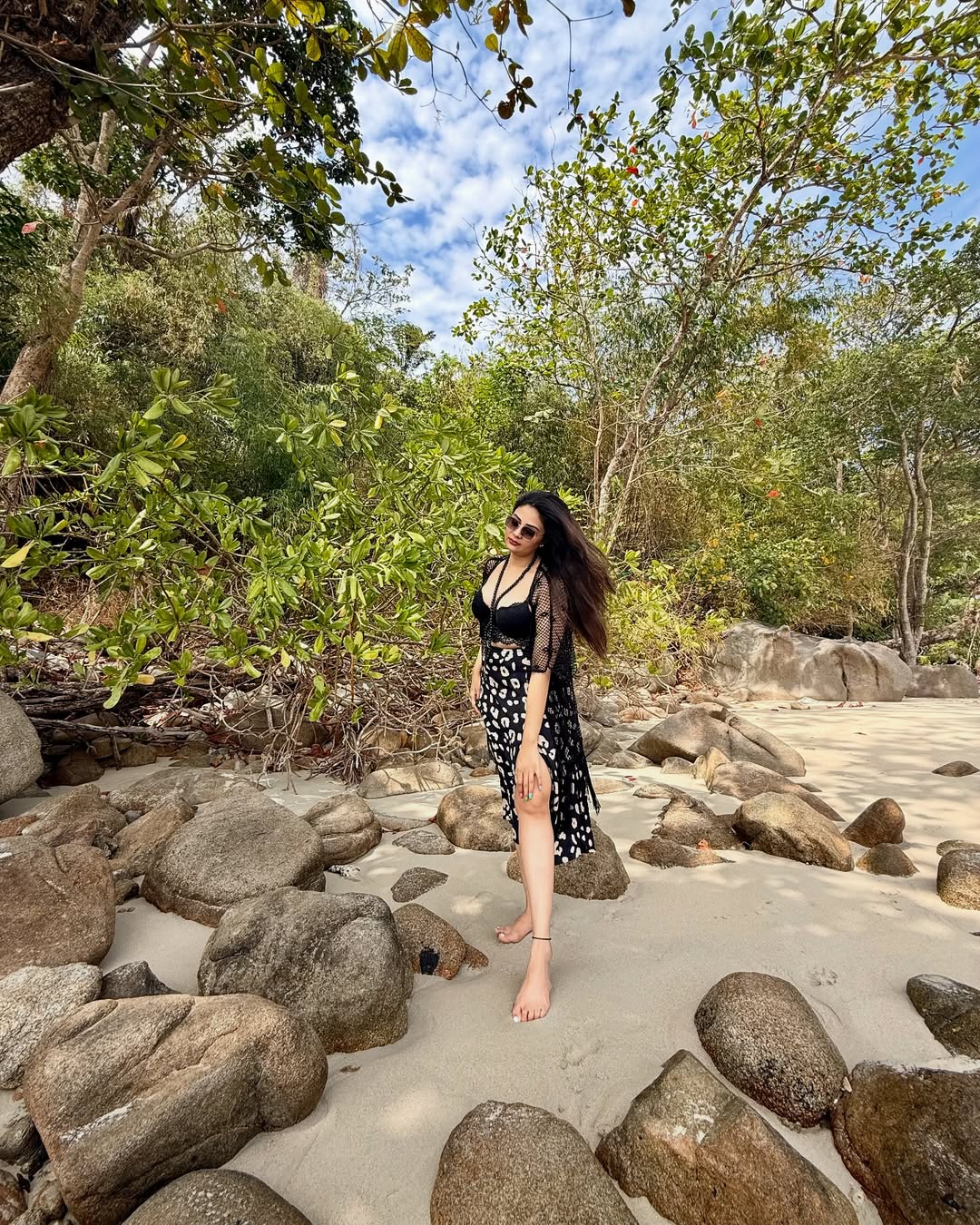 Sreemukhi (Source /Instagram) Sreemukhi Photo Gallery