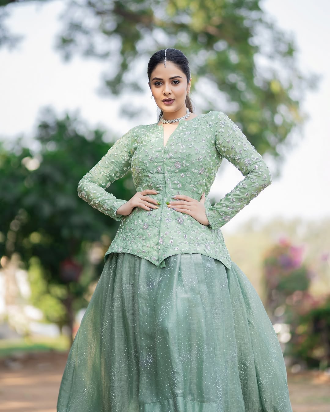 Sreemukhi Photo Gallery