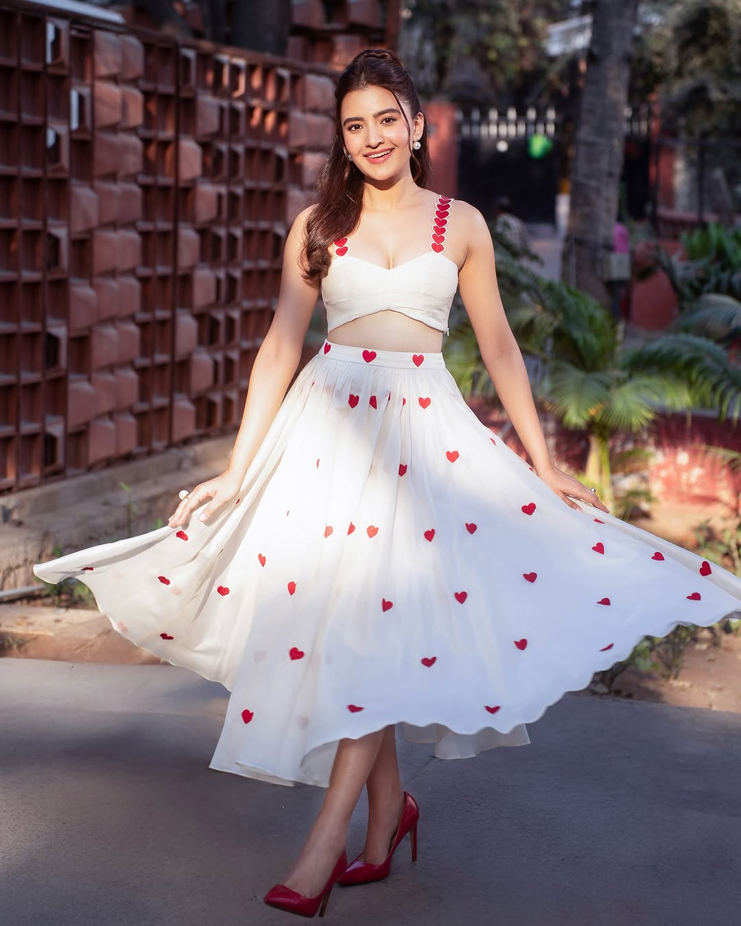 Rukshar Dhillon