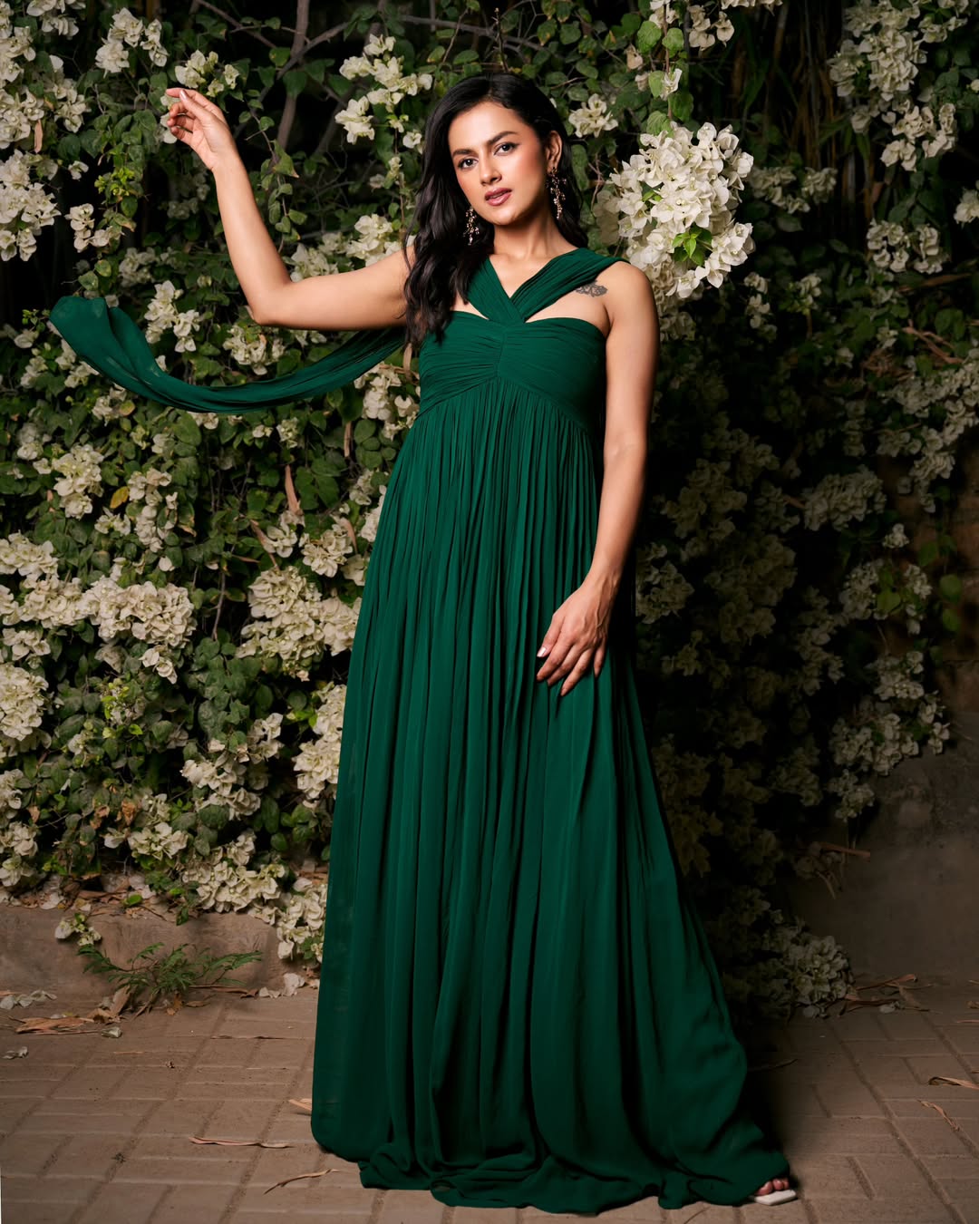 Shraddha Srinath photo gallery