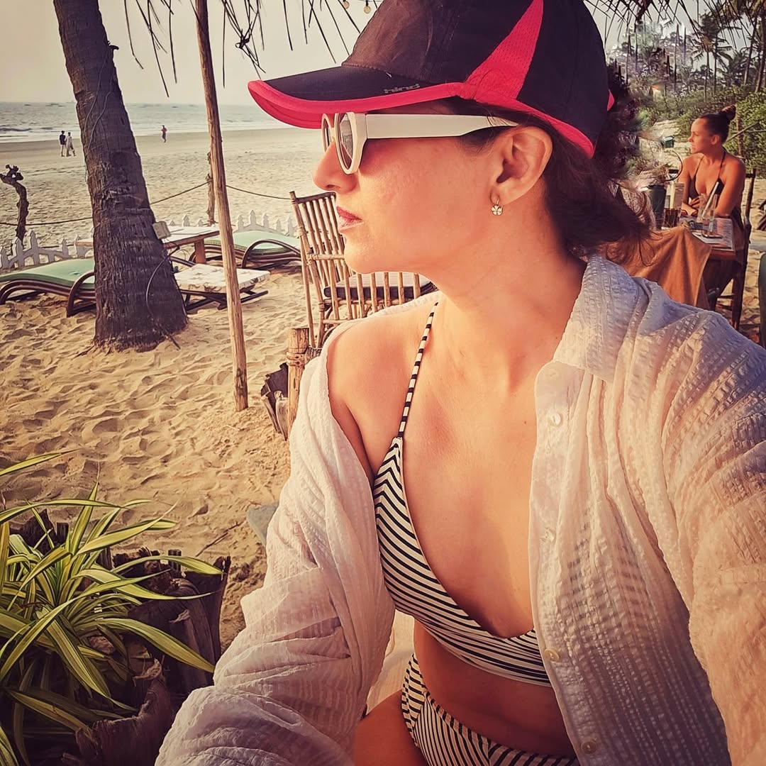 Actress Hamsa Nandini Photo Gallery