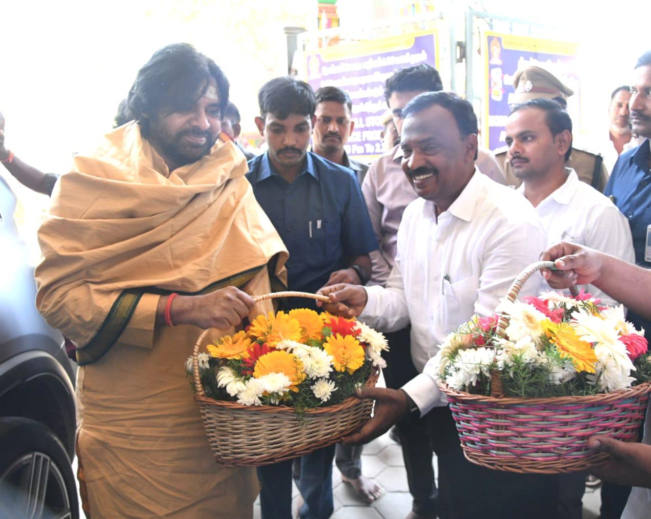 Actor Pawan Kalyan - Akira Nandan Photo gallery