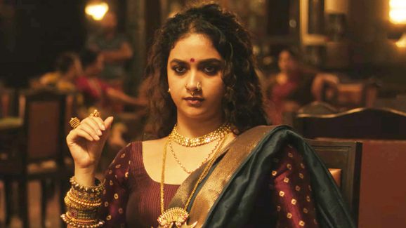 Akka: అమ్మ బాబోయ్.. కీర్తీ అక్కా.. బోల్డ్ కంటెంట్ లోకి నువ్వు కూడా దిగావా..