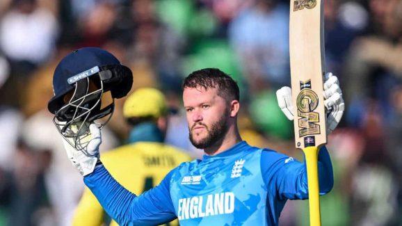 AUS vs ENG: ఇంగ్లండ్ భారీ స్కోర్ ..ఛాంపియన్స్ ట్రోఫీలో బెన్ డకెట్ కొత్త రికార్డు !