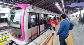 Metro Charges: మెట్రో ప్రయాణీకులకు షాక్, టికెట్ ధరలు ఏకంగా 50%  పెంపు!