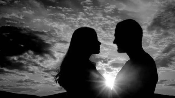 Bollywood Hero : హీరోయిన్ తో లిప్ లాక్.. భయంకర అనుభూతి అంటున్న నటుడు..!