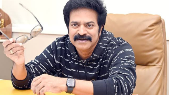 Actor Bramhaji : సినిమా స్టేజ్‌లపై రాజకీయాలు వద్దు.. పవన్, చిరులకు బ్రహ్మజీ కౌంటర్..?