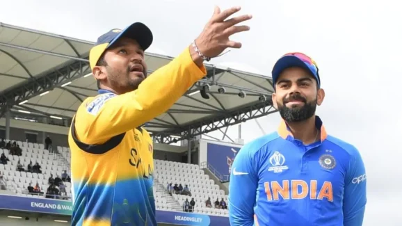 Dimuth Karunaratne: చాంపియన్స్ ట్రోఫీకి కంటే ముందే శ్రీలంకకు షాక్‌.. స్టార్ ప్లేయర్‌ రిటైర్మెంట్..!