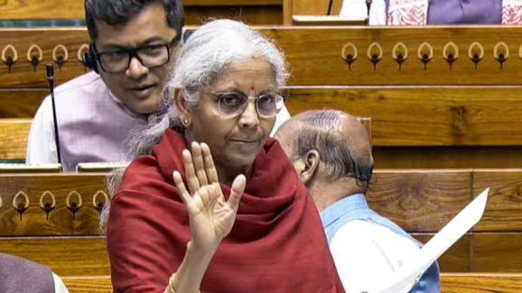 New Income Tax Bill : కొత్త పన్ను స్లాబులపై పార్లమెంట్ లో ఆర్థిక మంత్రి ప్రకటన