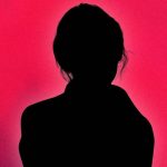 Man Harassed Actress : హీరోయిన్ ముందే ప్యాంట్ విప్పి ఆ పాడు పని.. ఆమె ఇచ్చిన ఝలక్‌కు జన్మలో అలా చేయలేడు వీడు!