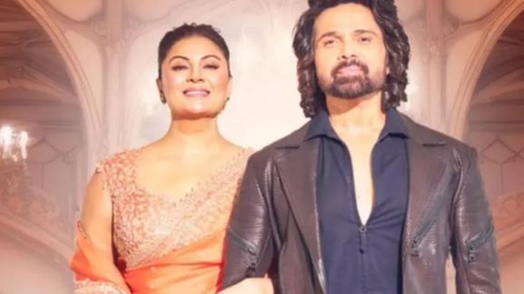 Actor : బాత్రూమ్ లో 4 గంటలు అదే పని… రొమాంటిక్ హీరో సీక్రెట్ బయట పెట్టిన భార్య