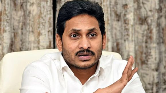Jagan Operation Akarsh: వైసీపీ ఆపరేషన్ ఆకర్ష్.. బెంగుళూరు కేంద్రంగా జగన్ చర్చలు