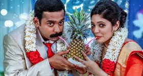 Samantha : బాలీవుడ్ స్టార్ హీరో ఇంటికి కోడలుగా వెళ్ళబోతున్న సమంత.. ఇదేం ట్విస్ట్ రా బాబు..