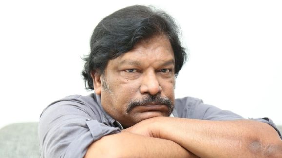 Krishna Vamsi : భక్తి సినిమాలో అలాంటి పనులేంటి?… అభిమానికి సారీ చెప్పిన డైరెక్టర్