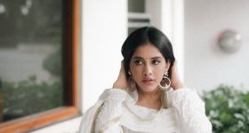 Nabha Natesh : వైట్ డ్రెస్సులో చూపుతిప్పుకొని అందంతో నభా స్టిల్స్..