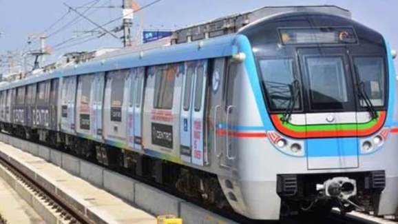 Metro in Old City : పాతబస్తీకి మెట్రో వస్తే మాకు ఇబ్బంది – ఈ ప్రాజెక్టు వద్దే వద్దు