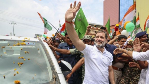 Rahul Gandhi: తెలంగాణకు కాంగ్రెస్ అగ్రనేత.. సాయంత్రం వరంగల్‌‌కు  రాహుల్ రాక