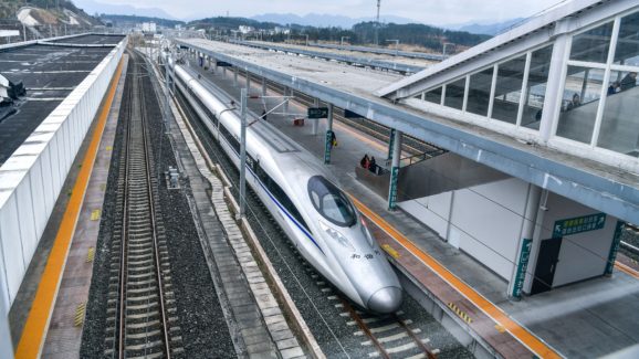 Silver Trains:  ‘సిల్వర్’ రైళ్లు నడపనున్న చైనా.. పెద్ద ప్లానింగే!