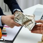 Bank Loans: రూ. 5 లక్షల లోన్ కావాలా.. తక్కువ వడ్డీతో ఈ ఛాన్స్ మిస్ చేసుకోవద్దు..