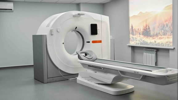 MRI Scaning Incident: ప్రాణాలు తీసిన పేస్‌మేకర్‌.. MRI తీస్తుండగా మహిళ మృతి