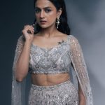 Shraddha Srinath: అందాలతో ఉక్కిరిబిక్కిరి చేస్తున్న శ్రద్ధా .. ఫ్యాషన్ ఐకాన్ అంటూ..!