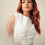 Samantha: మళ్లీ కం బ్యాక్ అయినా సమంత.. వరుస ఫోటోలతో ధూమ్ ధామ్..!