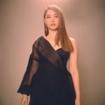 Tamannaah Bhatia: చీకటిలో వెలుగులా.. బ్లాక్ డ్రెస్సులో మెరిసిపోతున్న మిల్కీ బ్యూటీ.!