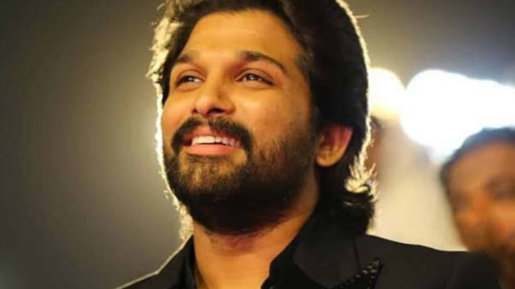 Allu Arjun: అల్లు అర్జున్ అంటే ఇంత పిచ్చేంటి..పీకల్లోతు ప్రేమలో హీరోయిన్…