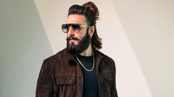 Ranveer Singh: కొత్త ప్రయోగం చేయనున్న రణవీర్ సింగ్.. ఈ టైమ్‌లో రిస్క్ అవసరమా భయ్యా.?