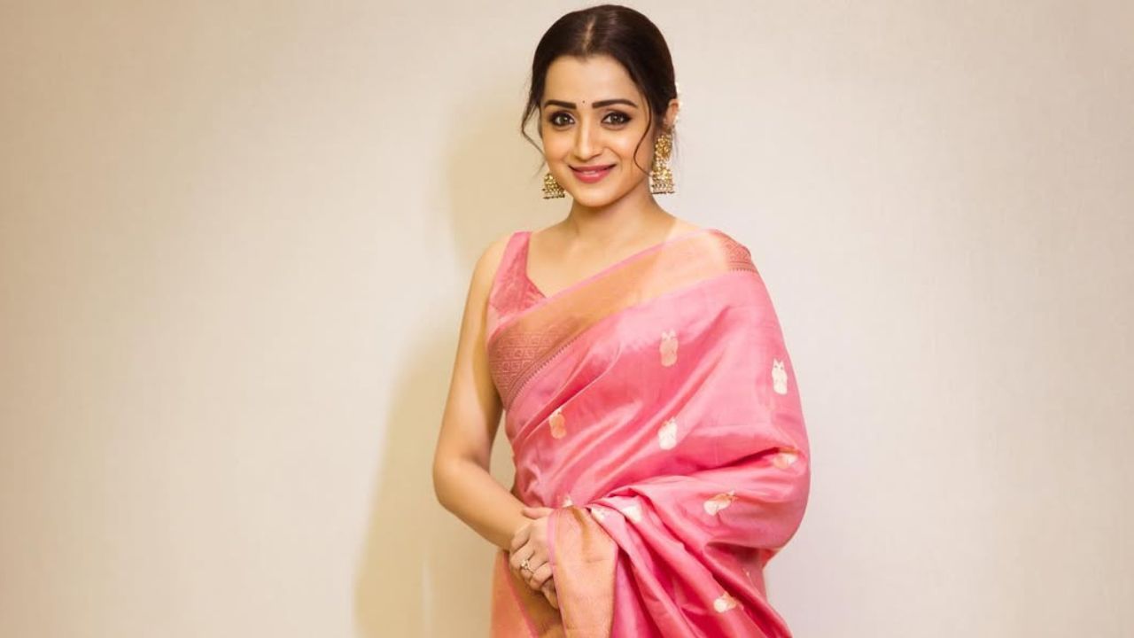 Trisha: త్రిష ట్విటర్ అకౌంట్ హ్యాక్.. క్లారిటీ ఇచ్చిన సీనియర్ హీరోయిన్..