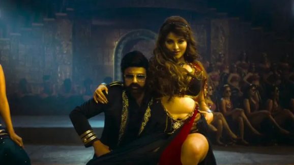 Urvashi Rautela: రిహార్సల్స్‌లో అంతా బాగానే ఉంది.. ‘దబిడి దిబిడి’ కాంట్రవర్సీపై ఊర్వశి రియాక్షన్