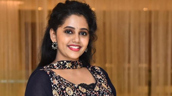 Annie: నాకు సినిమా ఛాన్సులు రాకపోతే.. ఆ పని చేస్తానంటున్న యానీ పాప