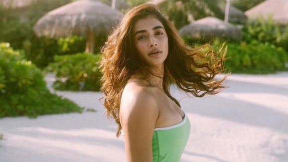Pooja Hegde: అలాంటి సినిమాల్లో నటించాలని ఉంది.. కోరికలు బయటపెట్టిన పూజా హెగ్డే..