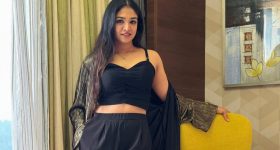 Merlet Ann: ఇదే ప్రశ్న హీరోలను అడిగే ధైర్యం లేదా.. ఇంటిమేట్ సీన్స్‌కు సంబంధించిన ప్రశ్నపై నటి ఫైర్