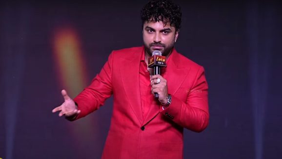 Vishwak Sen: ఆ గొడవల్లో మా కారు కాల్చేశారు, నా ఇద్దరు ఫ్రెండ్స్ చనిపోయారు.. ‘లైలా’ ప్రీ రిలీజ్‌లో విశ్వక్ సేన్